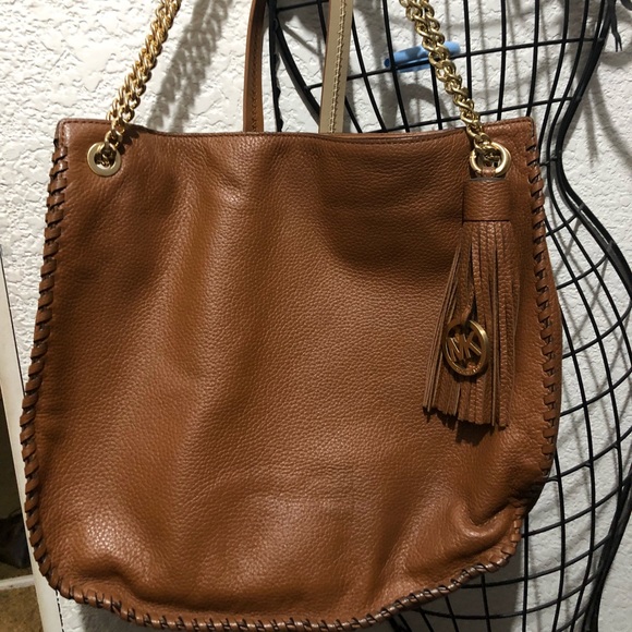 Barely used MK - Picture 2 of 5